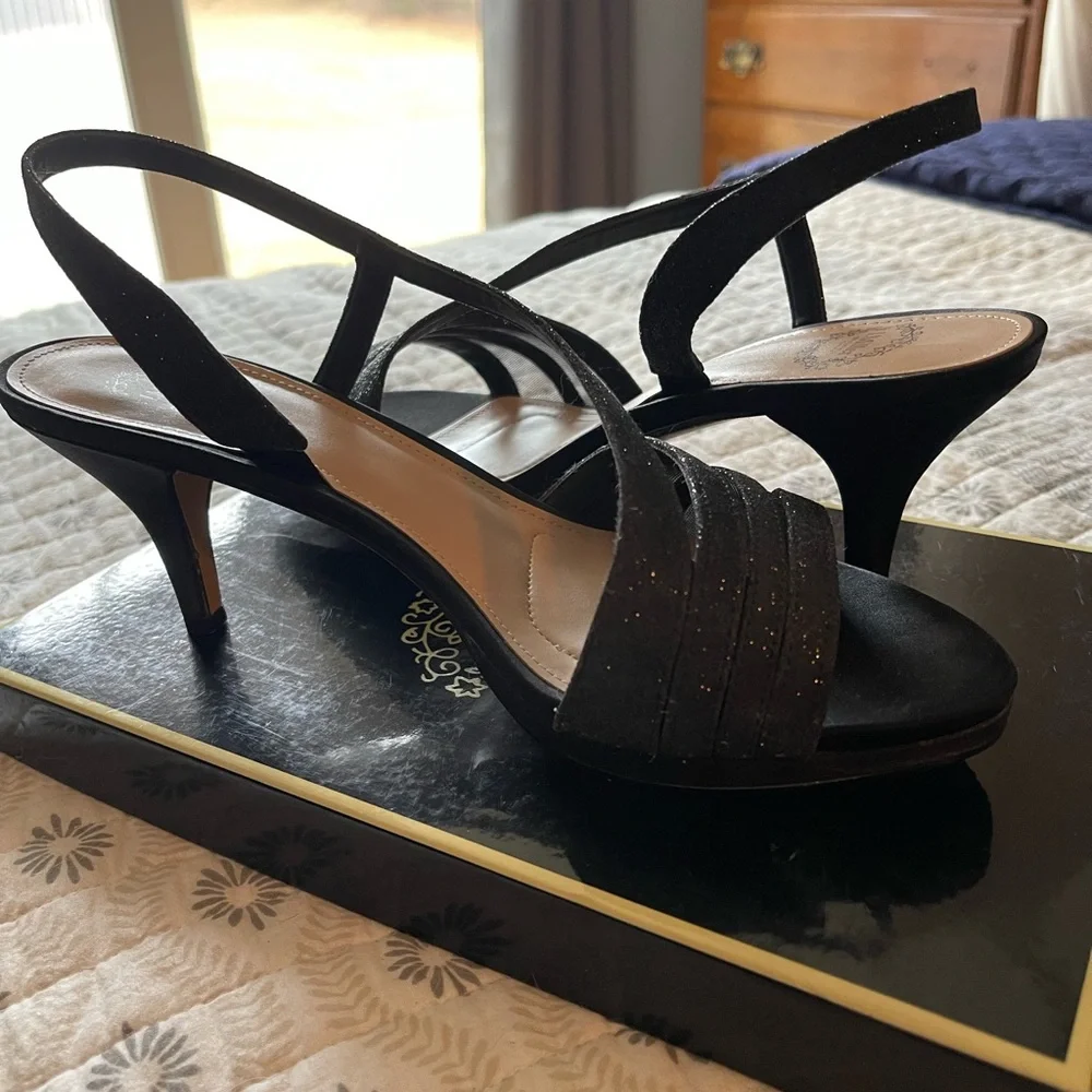 IM NANNETT Sparkling Black 2” Heels Size 8 - Picture 2 of 6